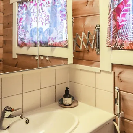 Hyrynpirtti Moekki By Interhome Casa vacanze Hyrynsalmi