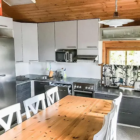 Hyrynpirtti Moekki By Interhome