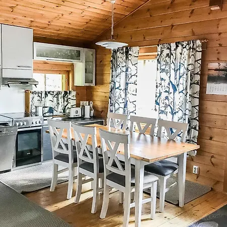 度假居 Hyrynpirtti Moekki By Interhome