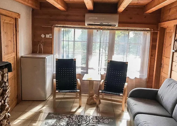 Hyrynpirtti Moekki By Interhome